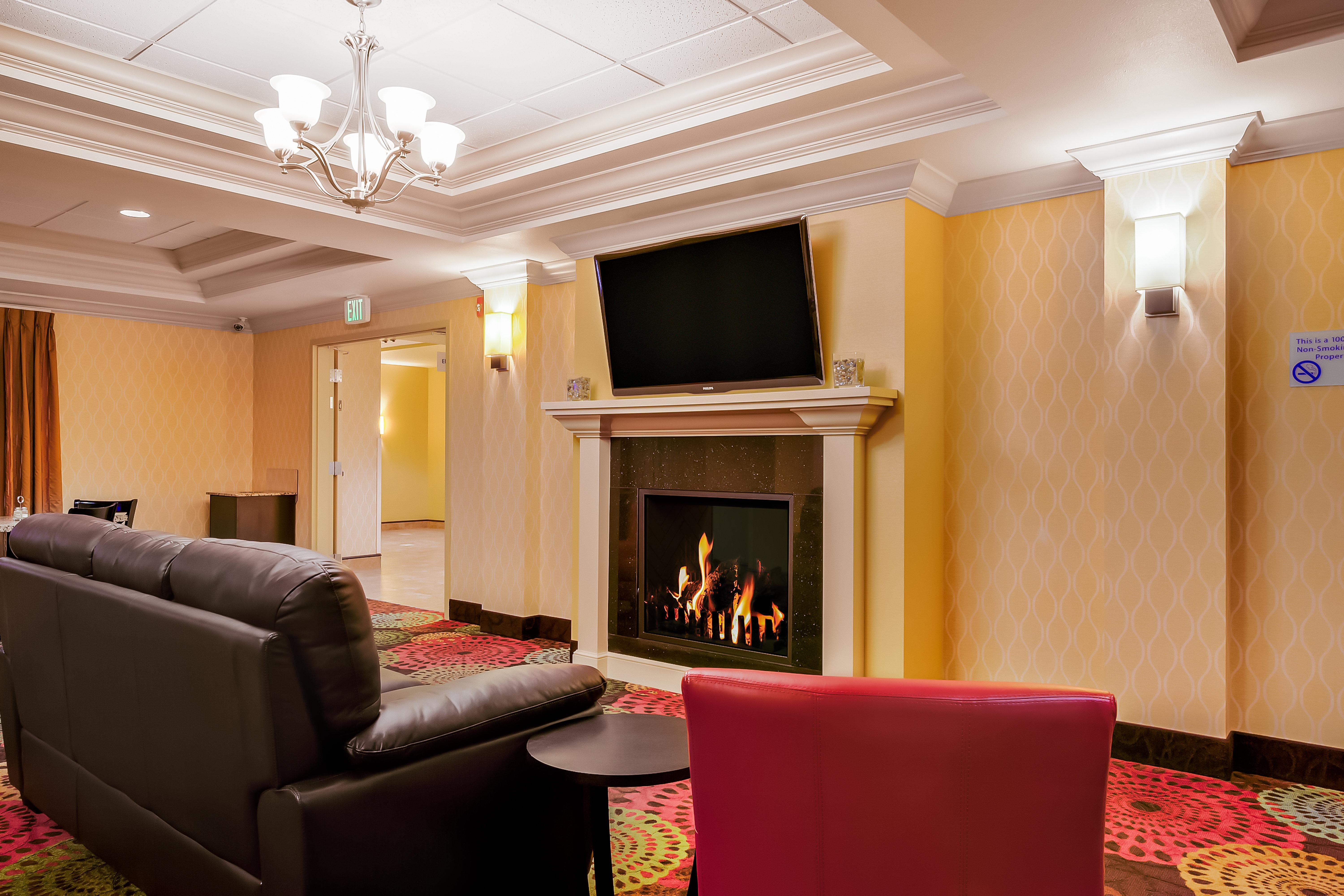 Holiday Inn Express And Suites Missoula By Ihg Екстер'єр фото